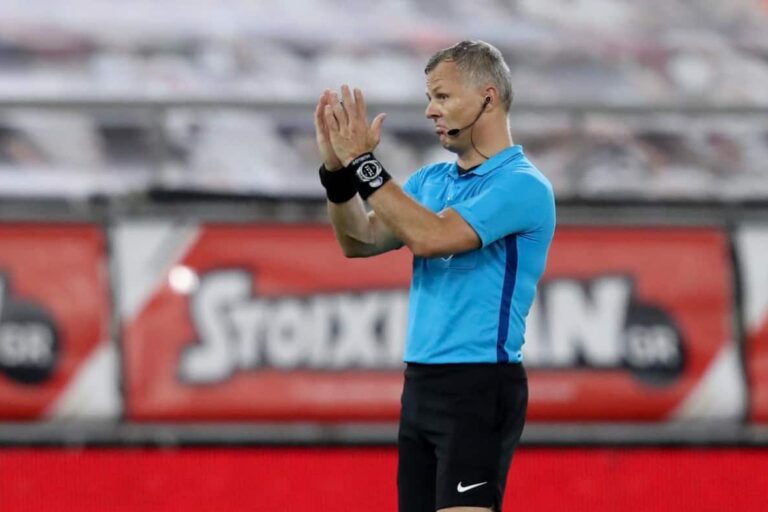 Super League με ειδικά στοιχήματα μέχρι για… διαιτητές και προπονητές στη Stoiximan!