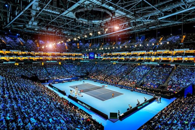 Ειδική Προσφορά* & Novi Specials για τον Τσιτσιπά!